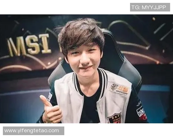 探讨FPX战队在英雄联盟赛季中的角色转换及其带来的成败得失分析 探讨FPX战队在英雄联盟赛季中的角色转换及其带来的成败得失分析